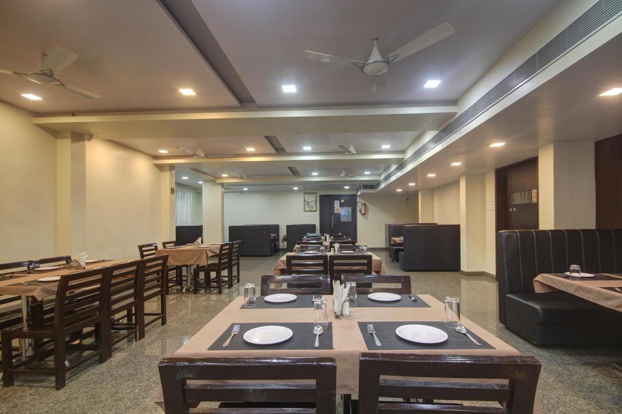 Hotel Le Grande Bijāpur 外观 照片